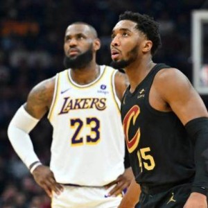 MK体育平台-绝不帮助詹姆斯 骑士老板永不会将米切尔送往湖人